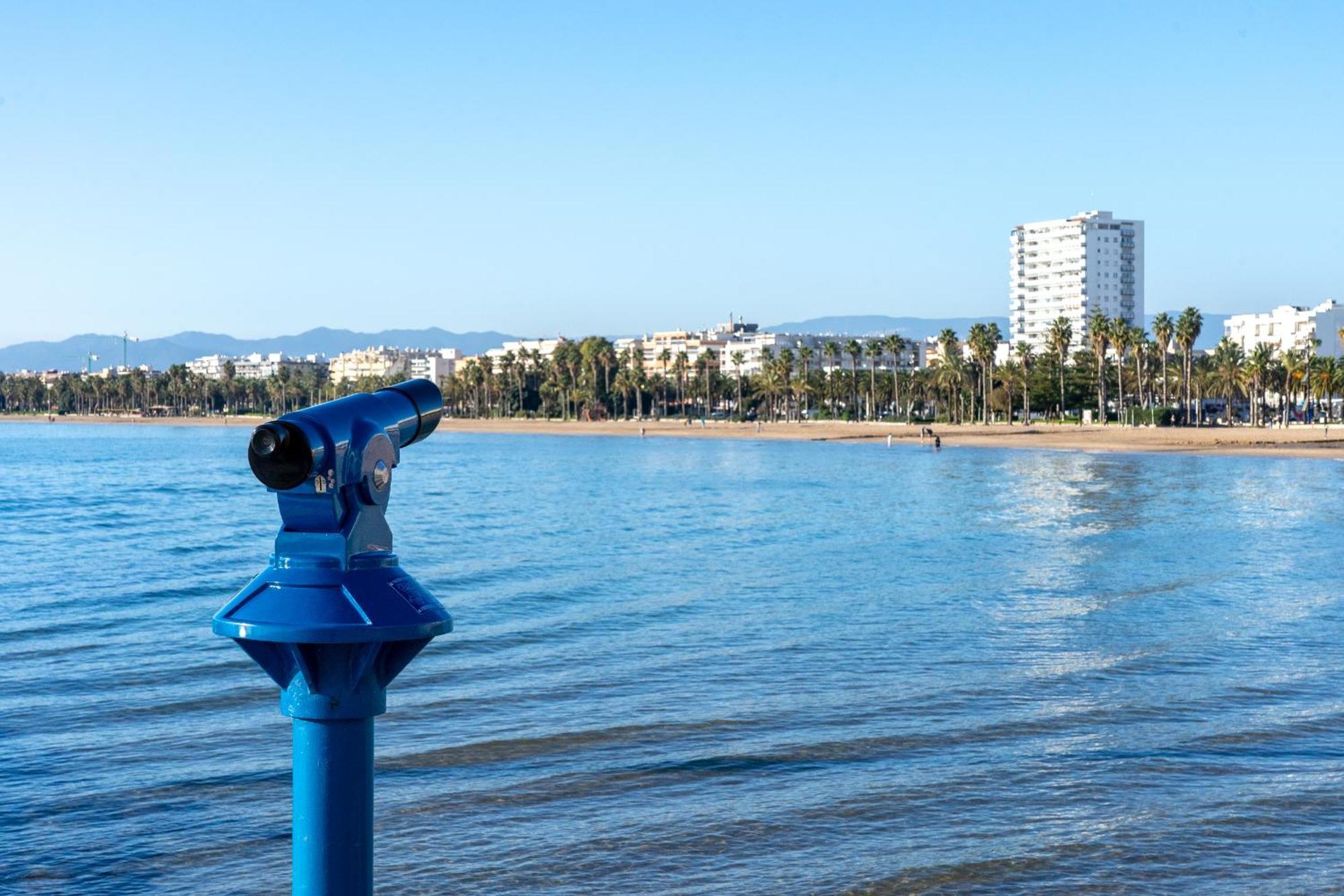 Hauzify I Apartament Van Gogh Salou Bagian luar foto